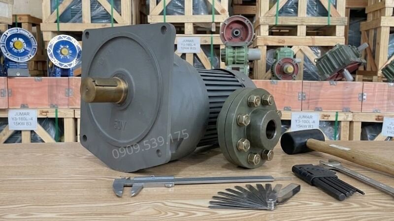 Dụng cụ cần chuẩn bị trước khi tiến hành lắp ráp khớp nối cho motor giảm tốc